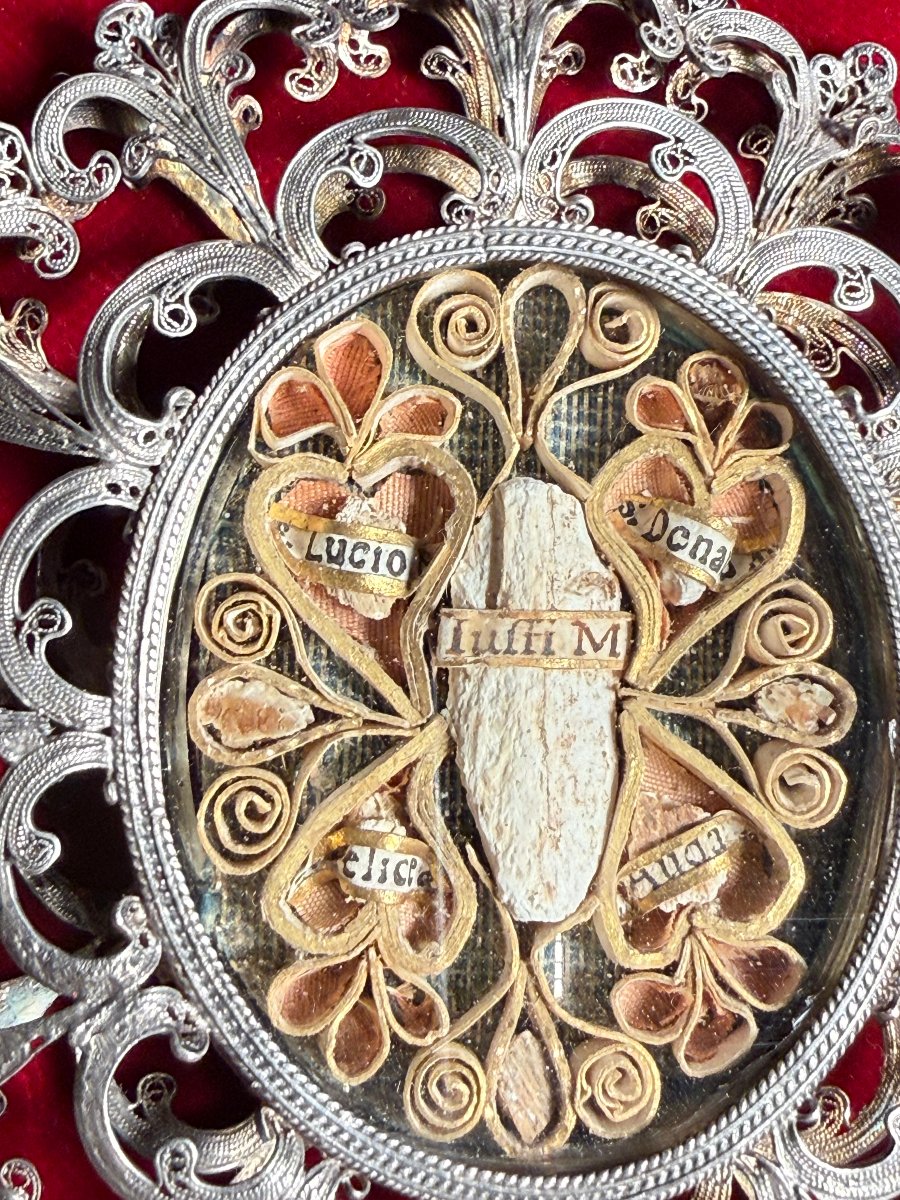 Reliquiario in filigrana d'argento con all'interno le reliquie di S.Giusto,Audacto,Lucio,Donato-photo-2