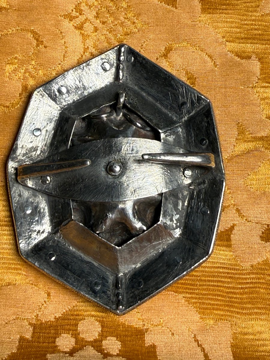Razionale  per piviale in argento del XVII°sec.con topazio centrale con lavorazione glittica -photo-4