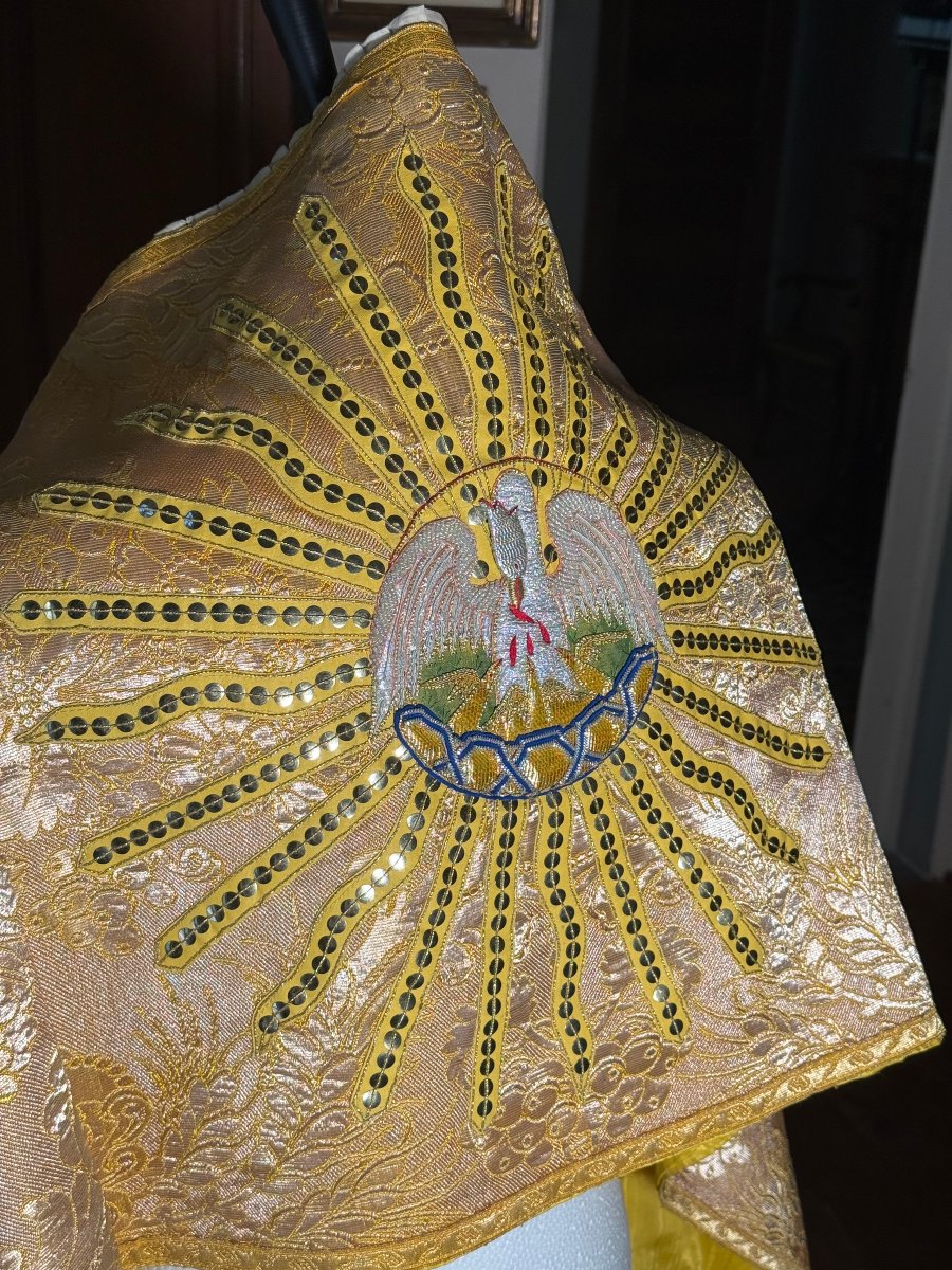 "Parato in quarta" in tessuto damascato in teletta oro degli inizi del secolo XX° -photo-4
