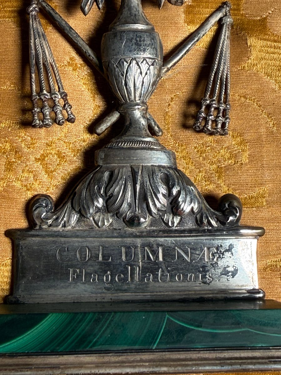 Reliquiario in argento sbalzato di un frammento della Colonna della Flagellazione di N.S.G.C. -photo-3
