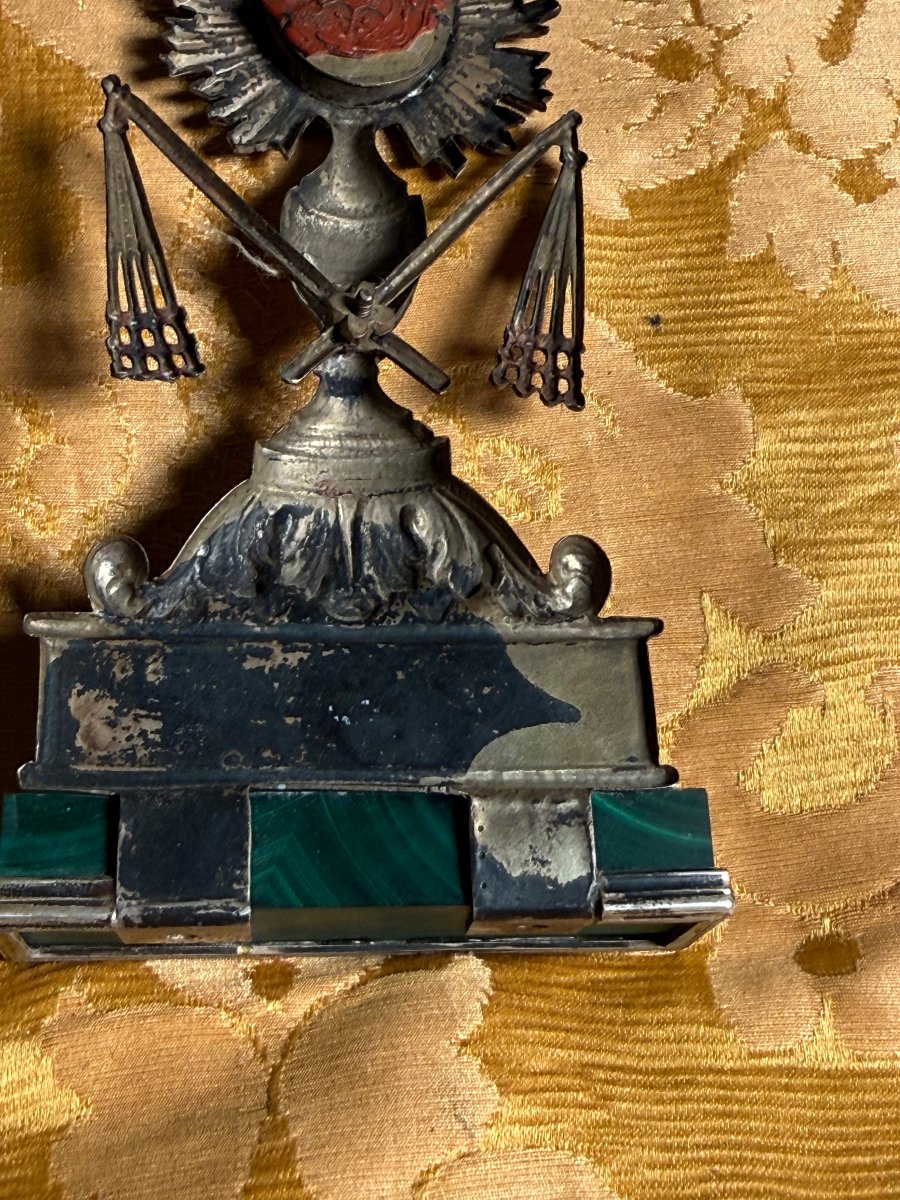 Reliquiario in argento sbalzato di un frammento della Colonna della Flagellazione di N.S.G.C. -photo-1