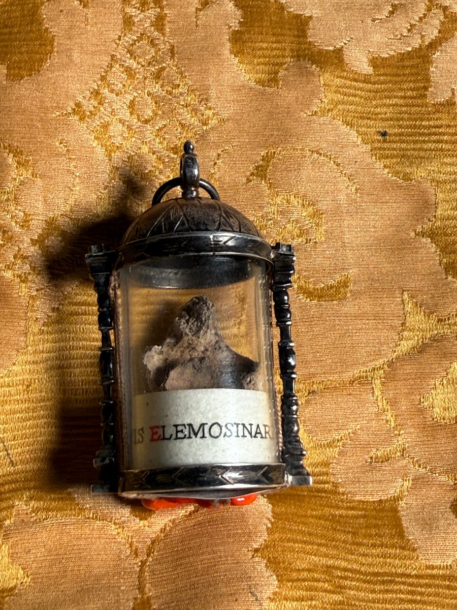 Reliquiario in argento di S.Giovanni l'Elemosiniere Patriarca d'Alessandria  -photo-4