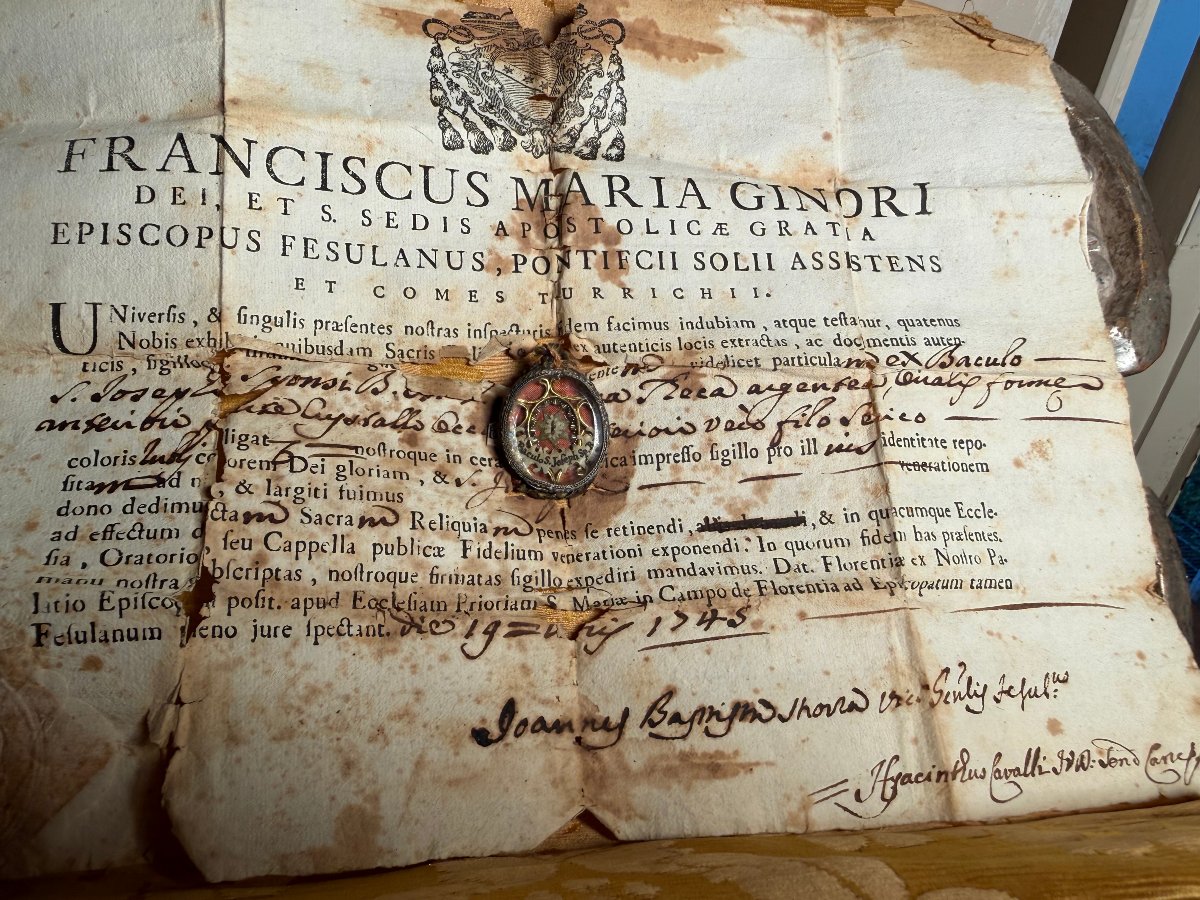 Reliquiario in argento di un frammento del bastone di S.Giuseppe  con sua bolla di autentica  