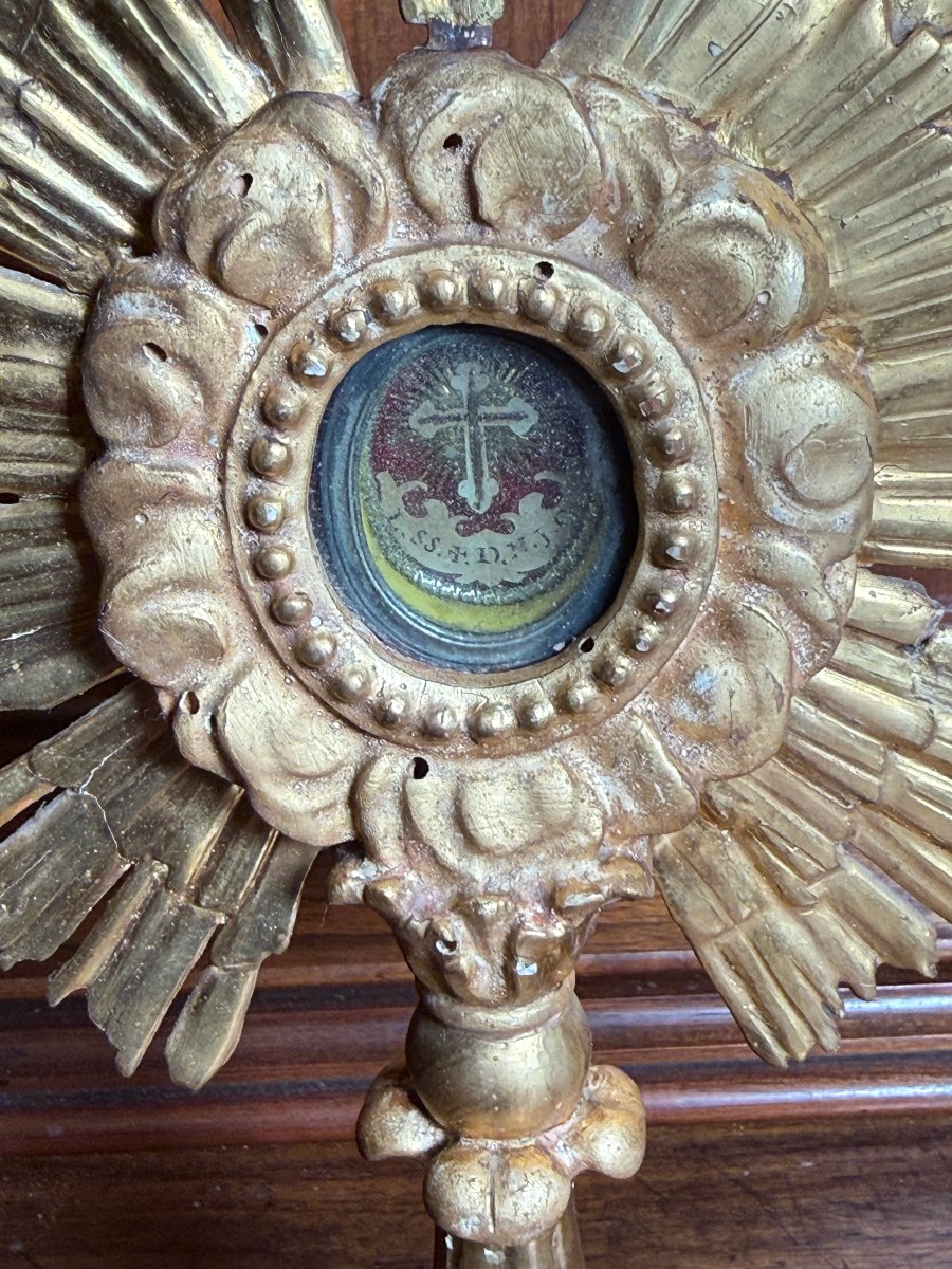 Stauroteca in legno intagliato e dorato ad oro zecchino con teca della S.Croce di N.S.G.C. -photo-2