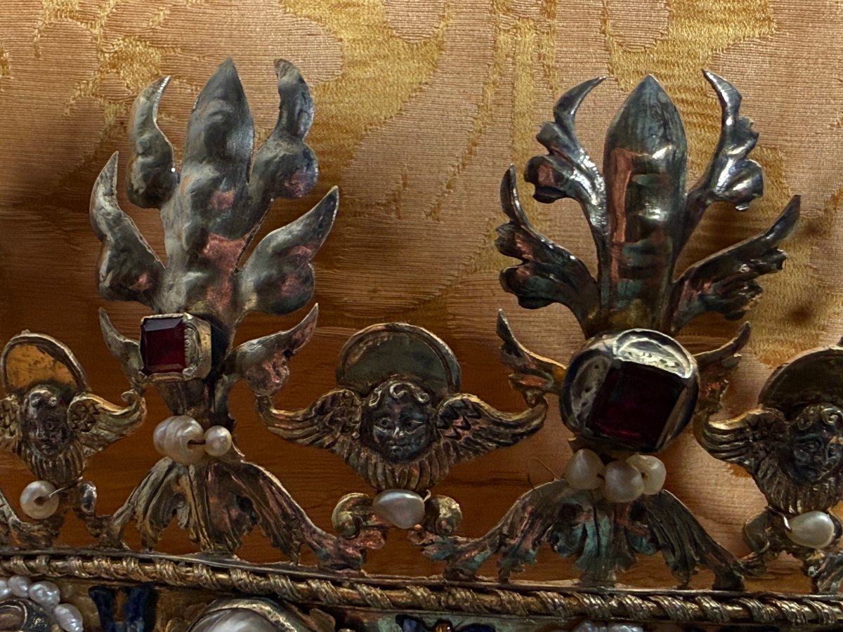Diadema in argento del XVIII° con perle scaramazze vetri colorati tagliati a gioiello e smalti -photo-1