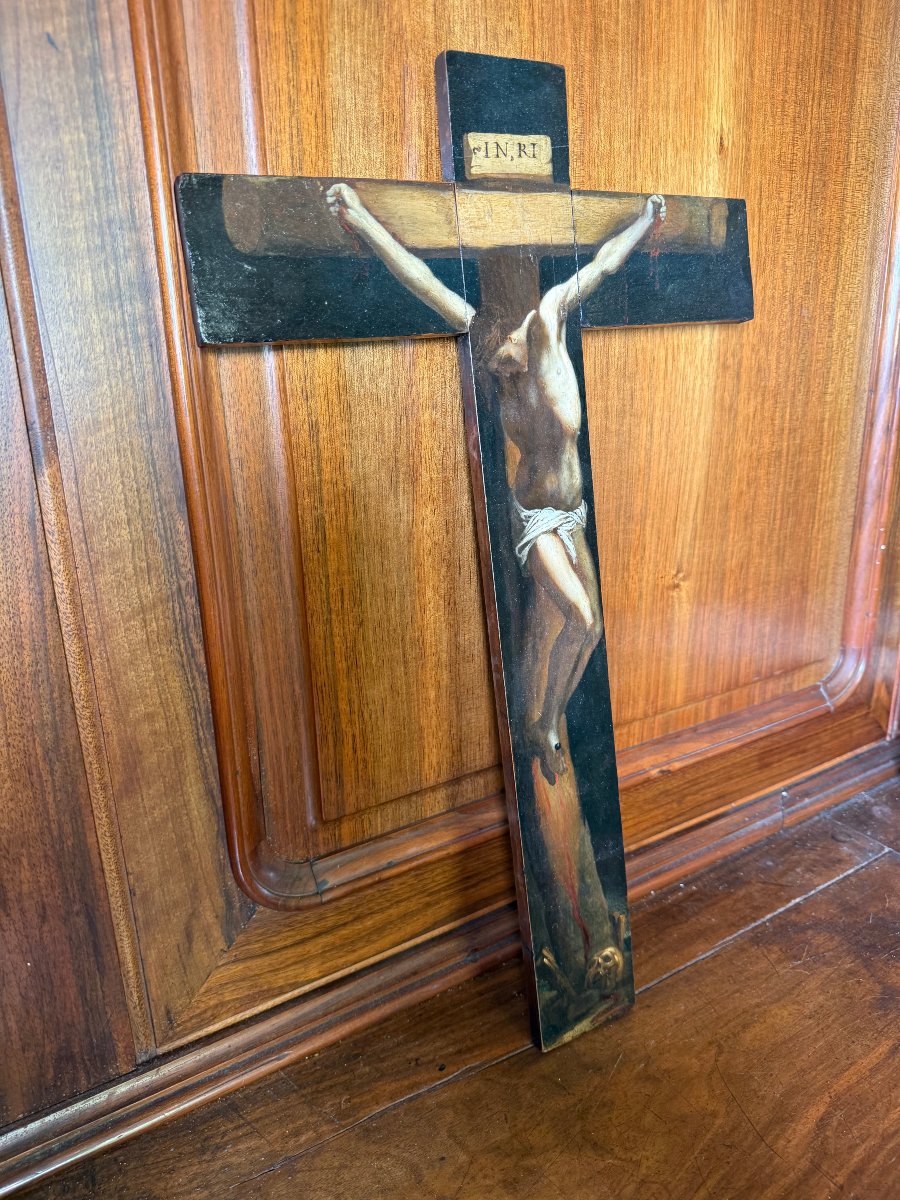 Croce dipinta su tavola sagomata  