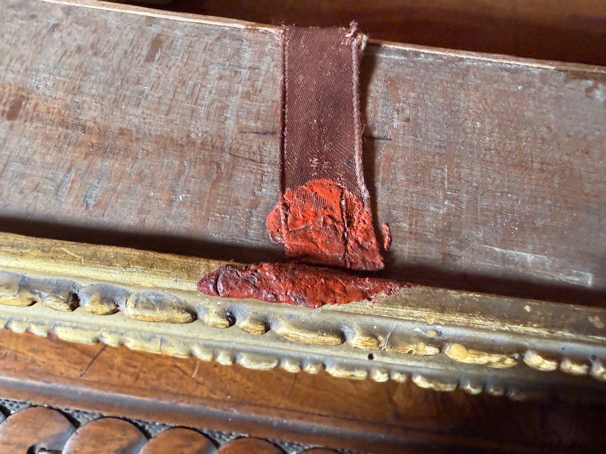 Reliquiario in legno sagomato  intagliato e dorato contenente delle reliquie della Beata Giovan-photo-4