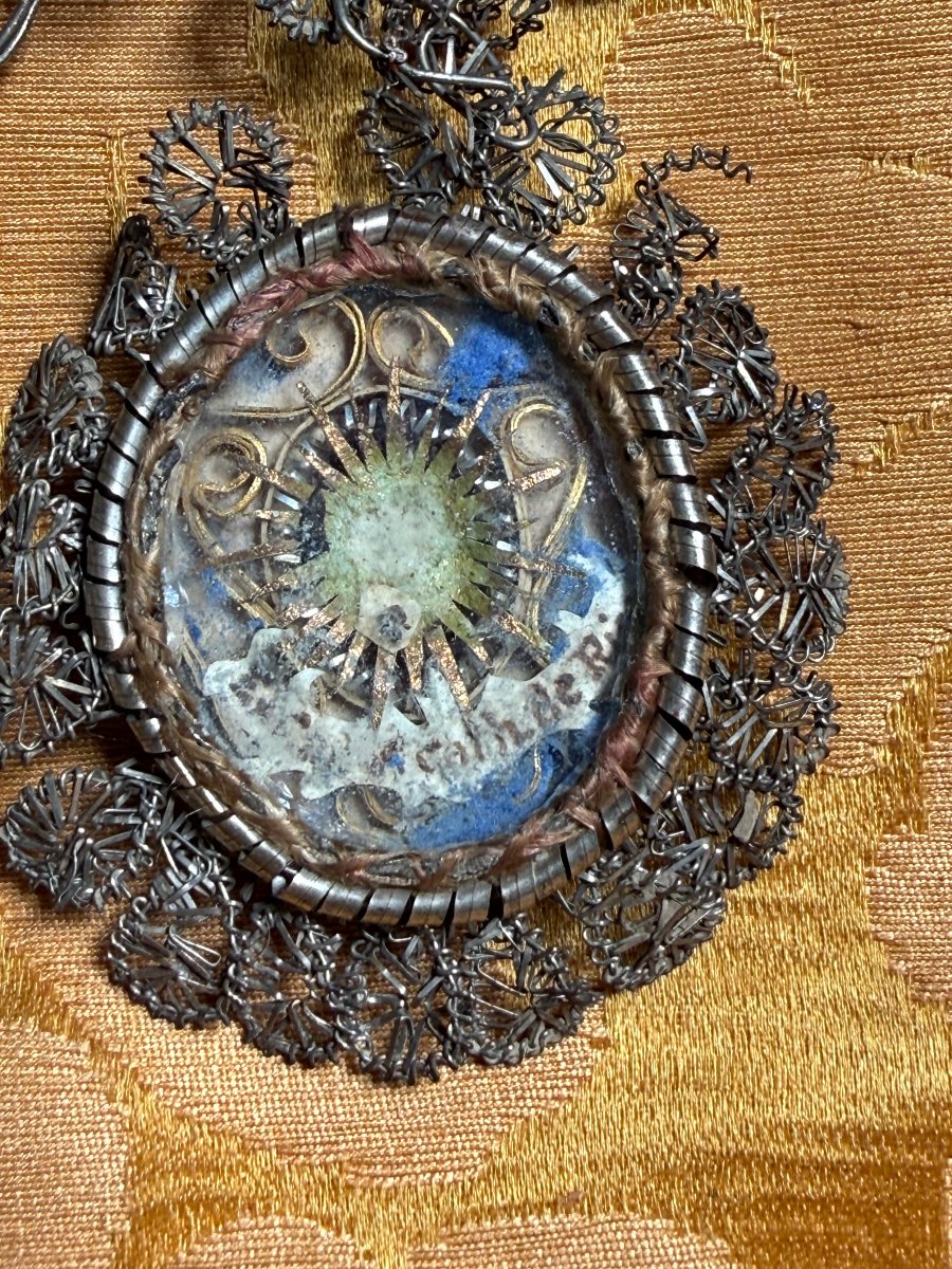 Coppia di reliquiari in filo d'argento con le reliquie di S.Caterina de' Ricci -photo-3