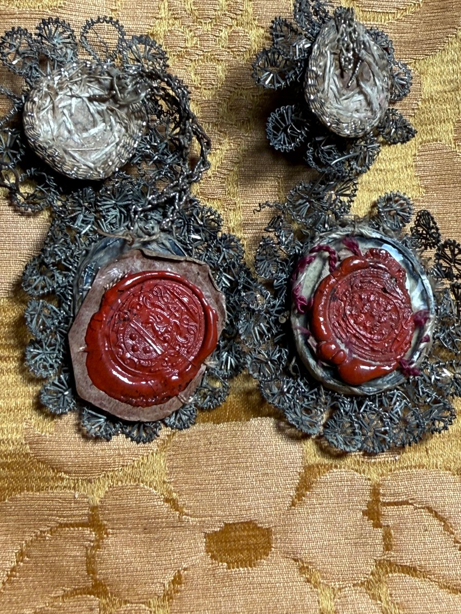 Coppia di reliquiari in filo d'argento con le reliquie di S.Caterina de' Ricci -photo-4
