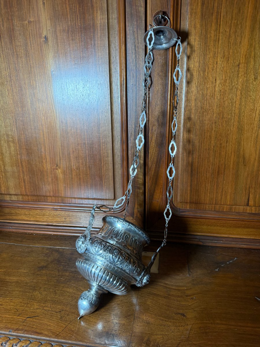 Lampada votiva in argento del XVIII° sec. 