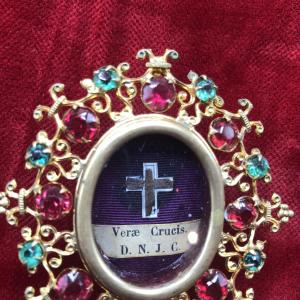 RELIQUIARIO DELLA SANTA CROCE DI NOSTRO SIGNORE GESU' CRISTO IN OTTONE DORATO 