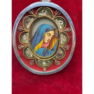 Reliquiario con frammenti di 8 santi 