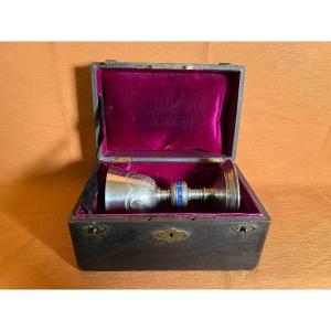 Calice da messa in argento fine XIX° secolo inixi XX°, cesellato e sbalzato