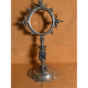 Ostensorio-reliquiario in argento sbalzato e cesellato di stile spagnolo 