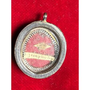 Reliquiario del frammento del mantello del Glorioso Patriarca S.Giuseppe   