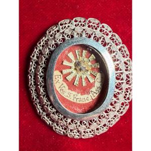 Reliquiario in filigrana d'argento del frammento di veste di S.Francesco d'Assisi 