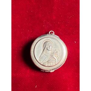 Reliquiario in argento di S.Teresina di Gesù bambino 