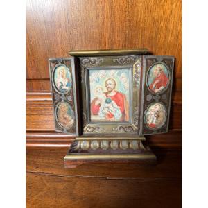 Altarolo in legno di noce con intarsi in bronzo e argento e con all'interno 5 dipinti a gouache