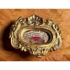 Reliquiario in metallo dorato con le reliquie di San Leone e Marino 
