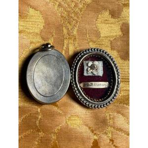 Reliquiario di San Giovanni Maria Vianney quando era ancora Beato