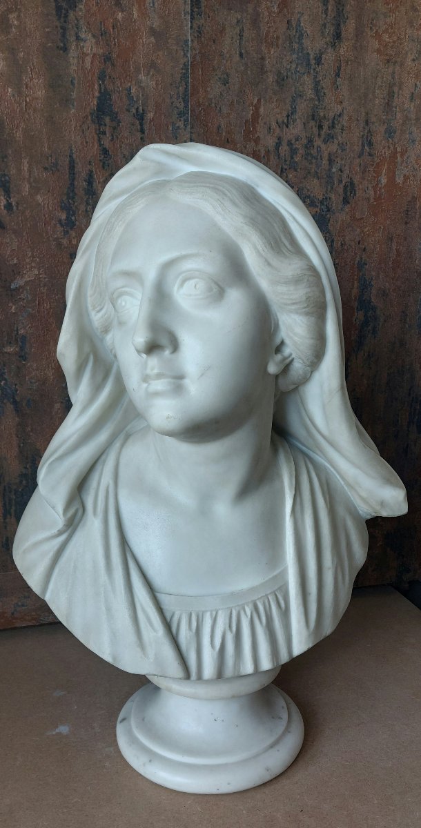 Busto di donna velata in marmo bianco di Carrara – XIX secolo