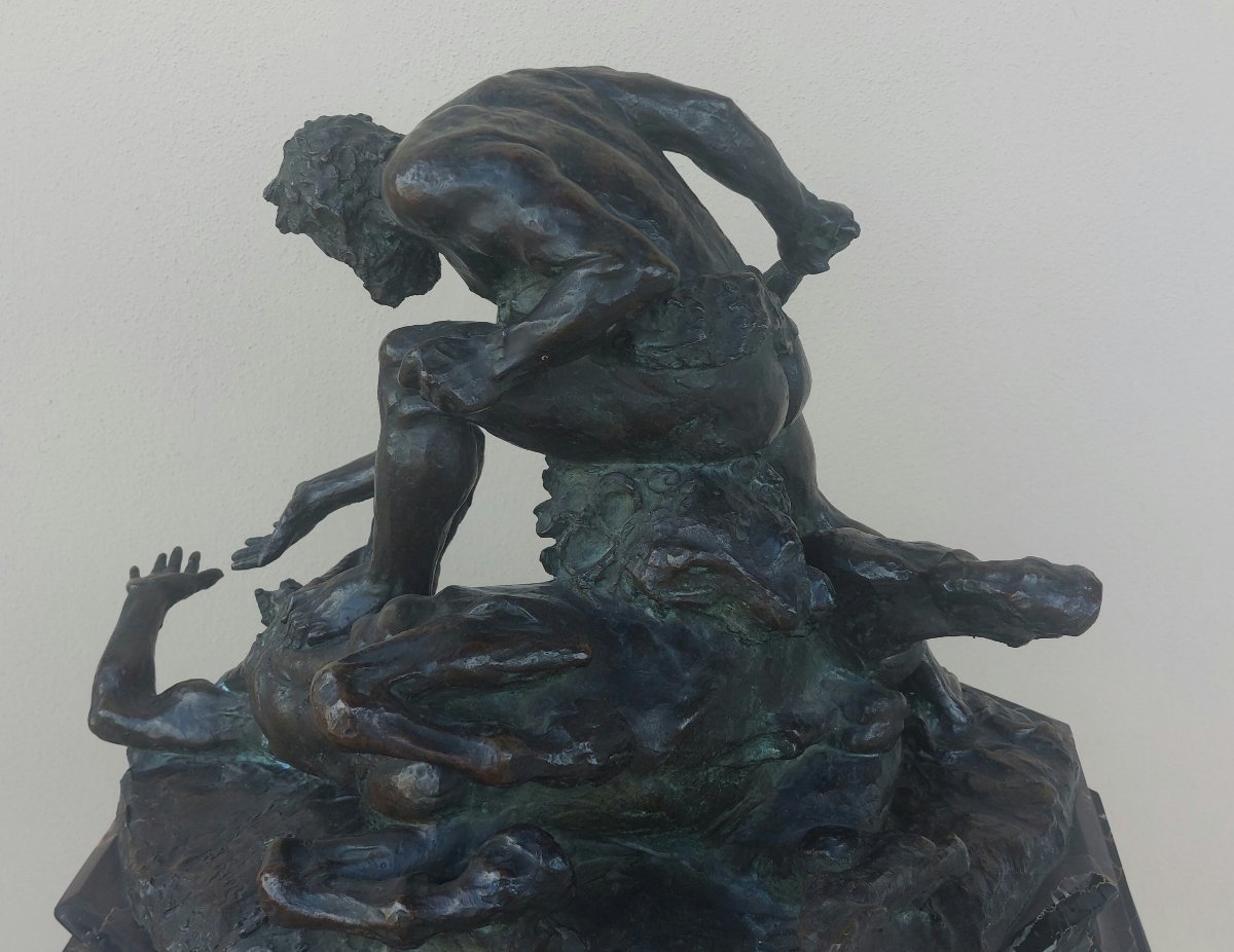 Ercole e il Centauro – Bronzo di Augusto Rivalta (1895) su colonna in marmo verde-photo-3
