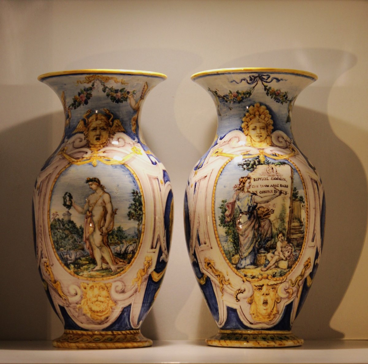 COPPIA DI VASI ALLEGORICI DELLE ARTI | Seconda metà del XIX secolo (1860–1880 ca.) -photo-3