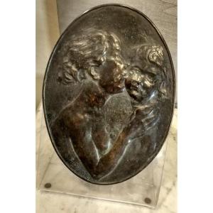 Robert Greter (1885- 1918) - Bassorilievo - Placca bronzea a patina scura, montata su plexiglas