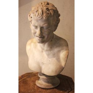 Testa di Fauno che ride (Fauno Albani). Marmo bianco. Inizio XIX secolo (Periodo Neoclassico).