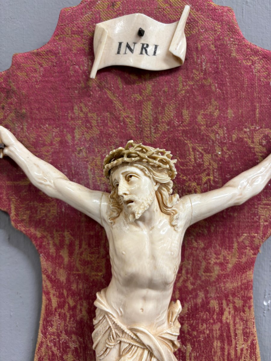 Grande cristo in avorio scolpito-photo-4