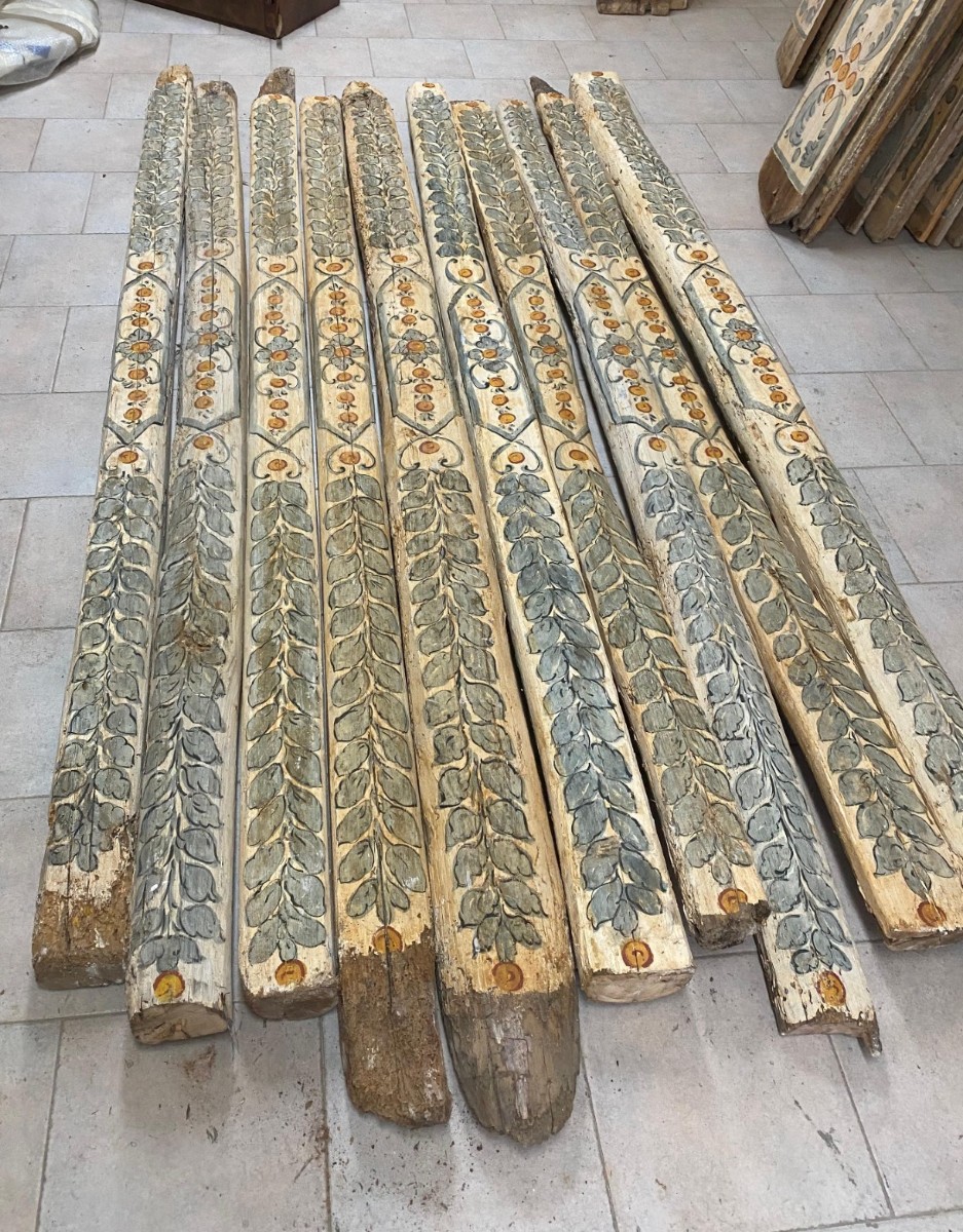Antiche travi in legno dipinte-photo-2
