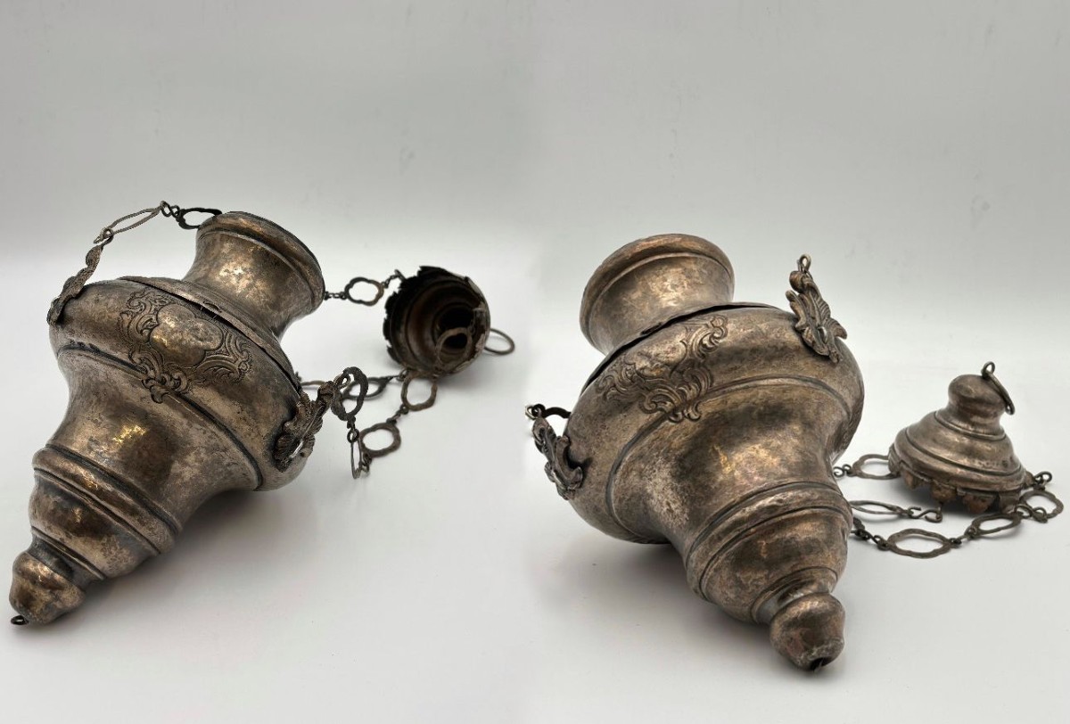 Coppia di lampade votive in argento  Palermo, XVIII secolo-photo-2