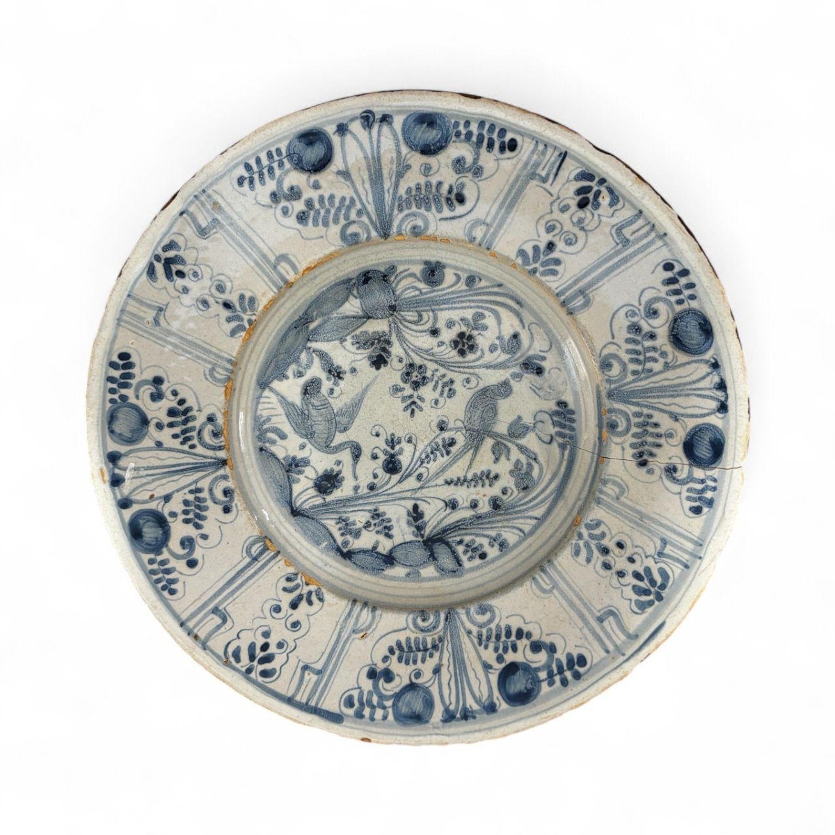 Piatto in maiolica inizio XVIII