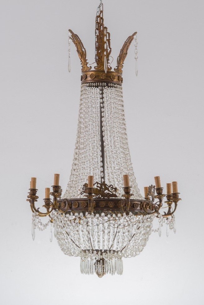 Grande lampadario a mongolfiera in bronzo 