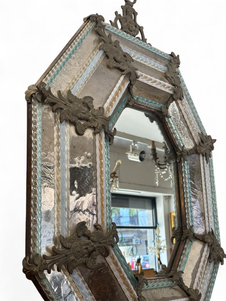Grande Specchio veneziano ottagonale in vetro inciso e bronzo, inizi XX secolo-photo-4