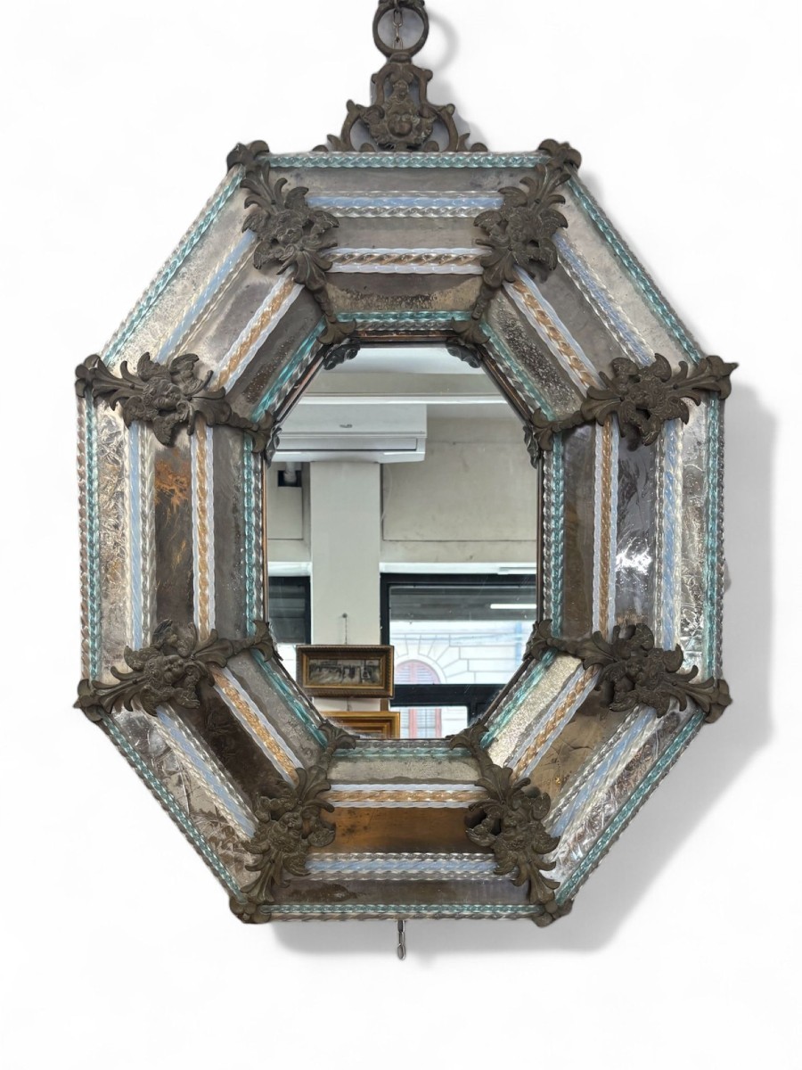 Grande Specchio veneziano ottagonale in vetro inciso e bronzo, inizi XX secolo