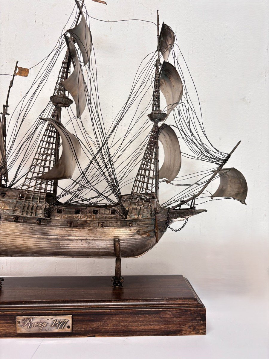 Modellino di veliero in argento 'Revenge 1577'-photo-2