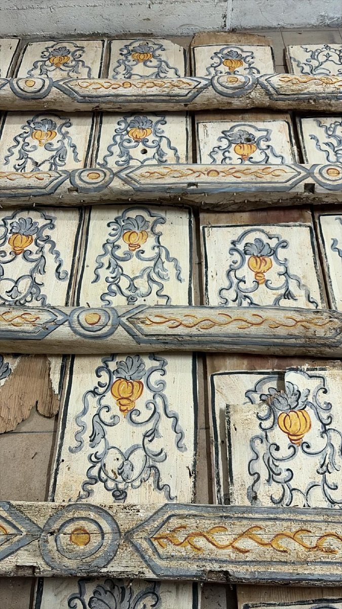 Antico soffitto in legno dipinto-photo-2