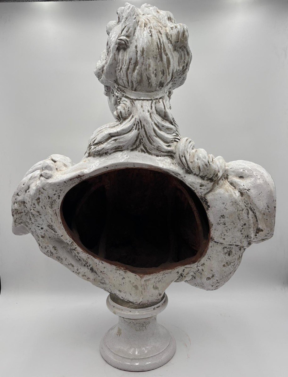 Grande busto  raffigurante Diana, terracotta invetriata bianca fine del XIX secolo-photo-2