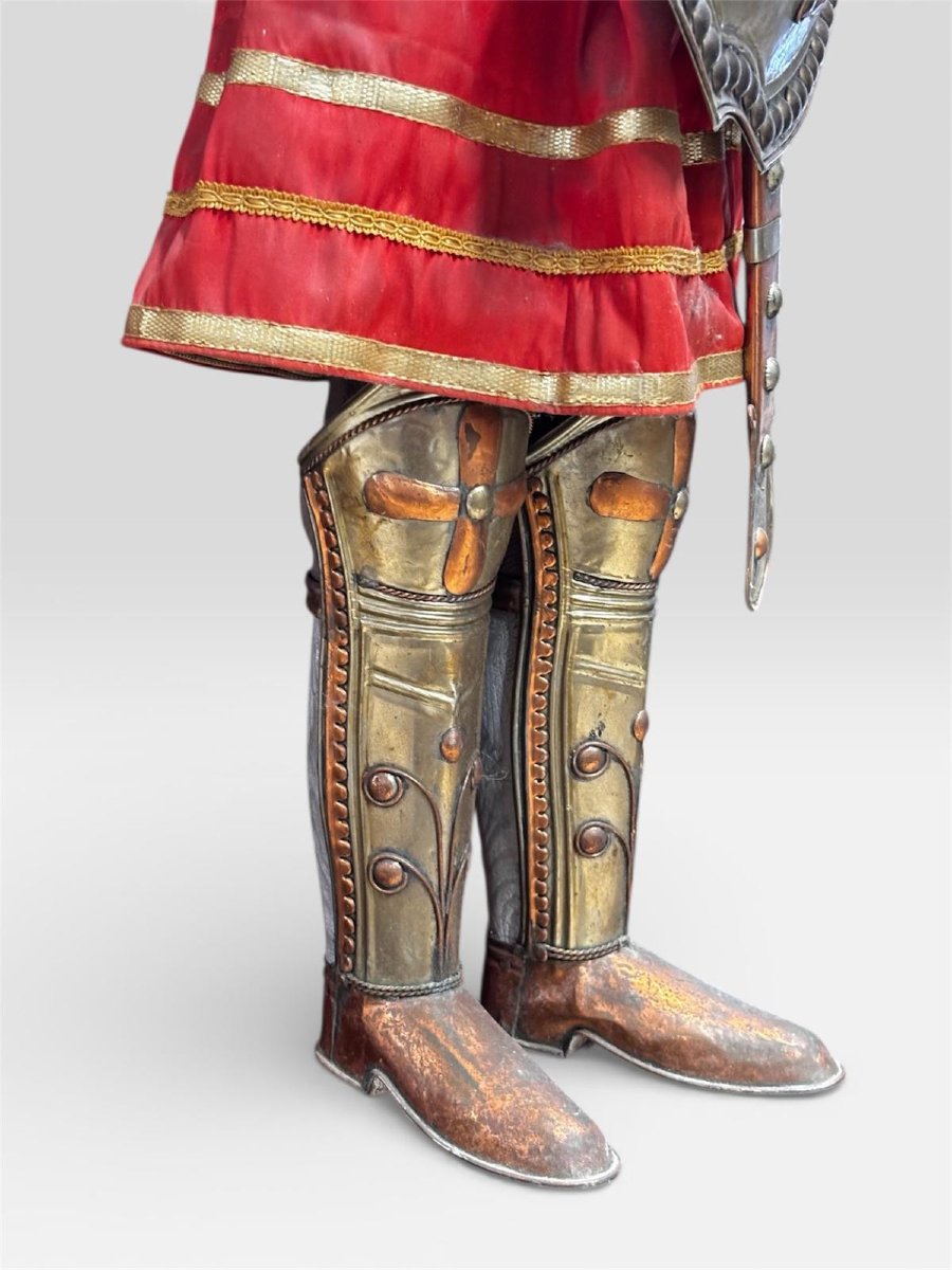 Marionnette sicilienne représentant Charlemagne, milieu du XXe siècle.-photo-3