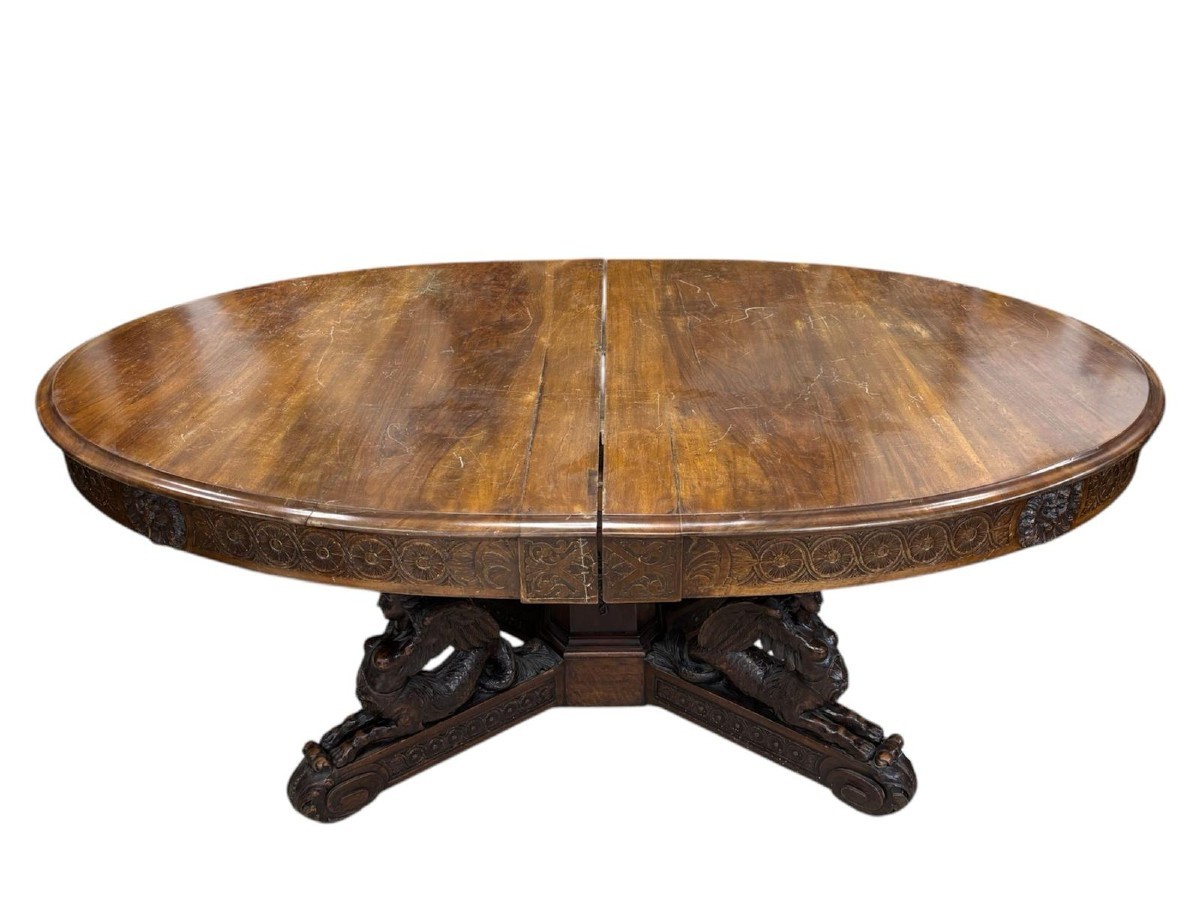 Importante tavolo da pranzo allungabile. Sicilia seconda metà del XIX secolo. 