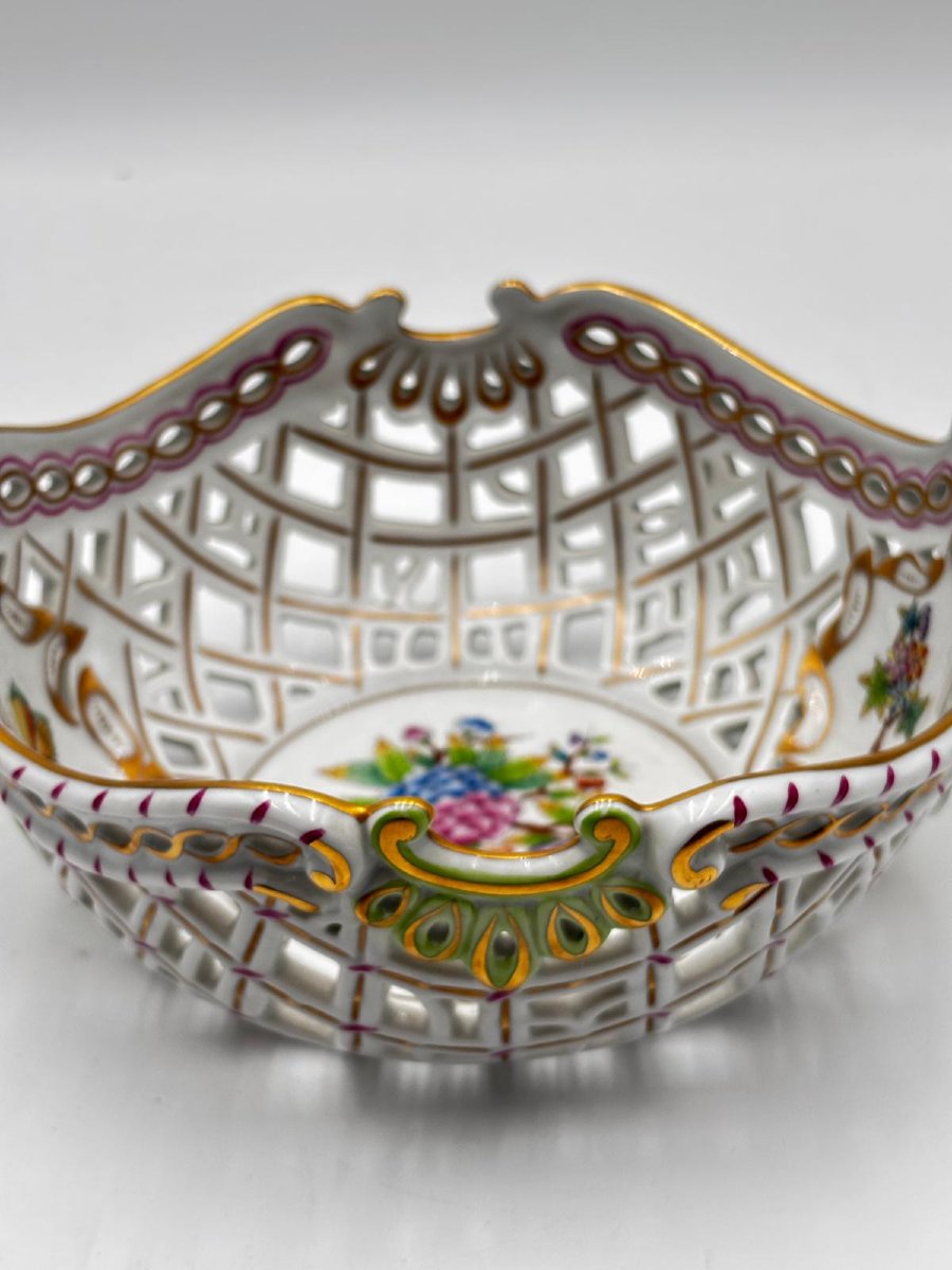 Cestino traforato in porcellana Herend,  Ungheria, seconda metà del XX secolo.-photo-4
