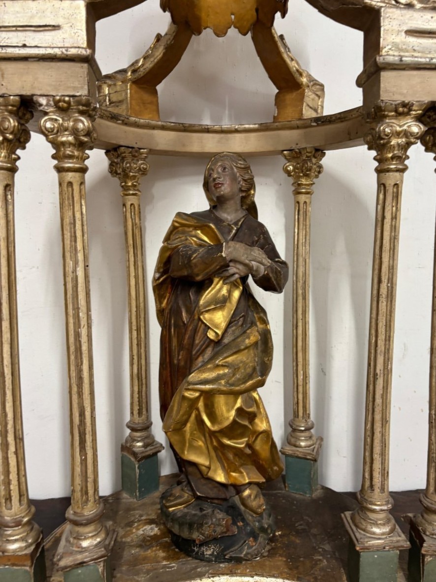 Scultura sacra in legno dorato e policromo, Vergine – Sicilia XVII secolo