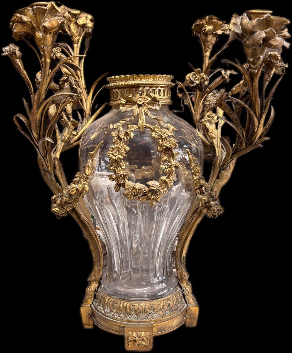 Grande lume con vaso in cristallo e bronzo dorato