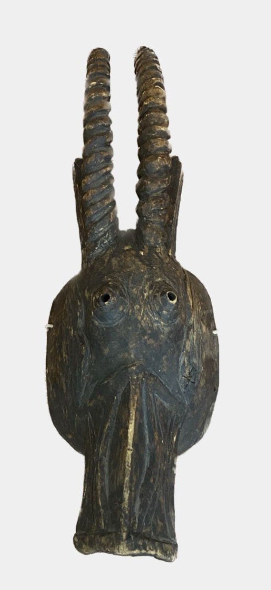 Maschera africana in legno -photo-2