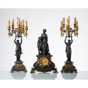 Trittico orologio in bronzo patinato 