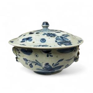 Terrina con coperchio in maiolica ligure – Savona / Albisola, XVII–XVIII secolo