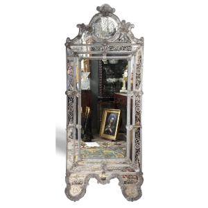 Grande specchiera veneziana in vetro di Murano inciso – inizio XX secolo