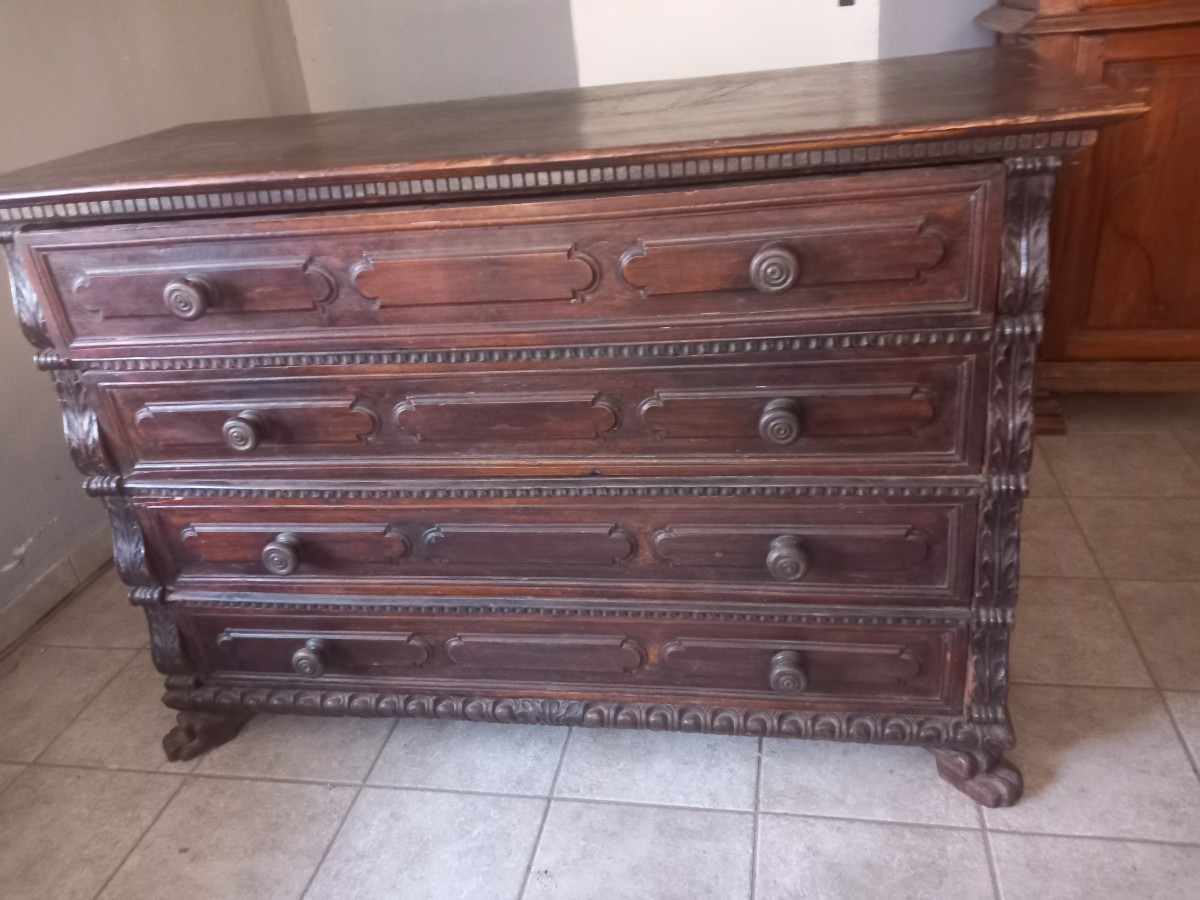 Comò in noce, '600, Lombardia-photo-2