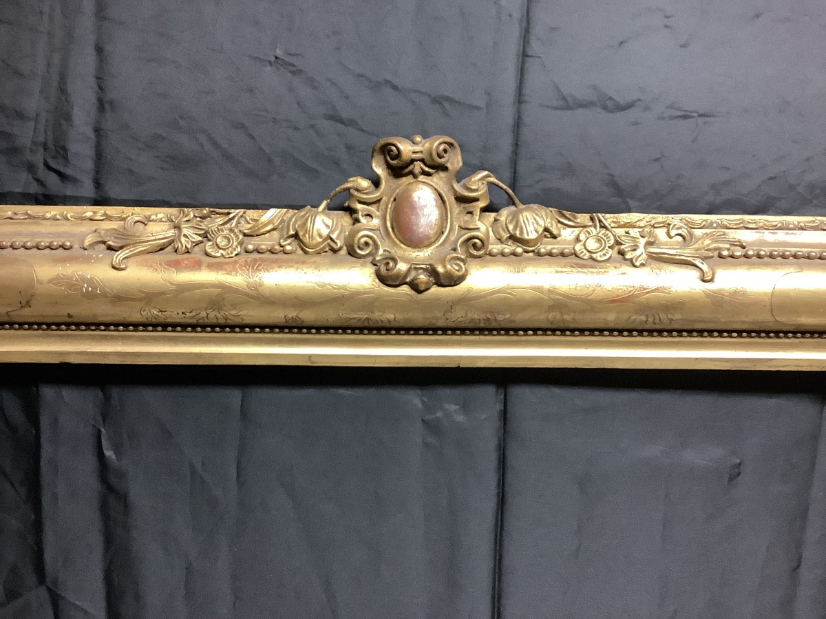 Cornice in legno dorato con cimasa Ep 800-photo-1